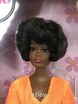 12 Mattel Barbie Doll Mod Friends Christie Stacey 1968 Gift set Limited Ed NRFB