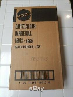 1996 Mattel CHRISTIAN DIOR PARIS BARBIE DOLL Designer Limited Edition NRFB