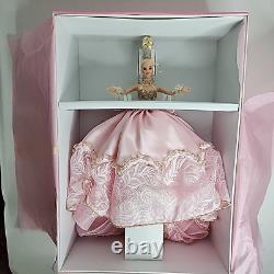 1996 Pink Splendor Barbie 16091 Limited Edition Extra Long Gown Collectible COA