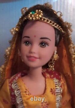 1999 Festival Fun Barbie and Skipper expression of india dolls Rare NRFB withCover