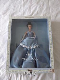 1999 Limited Edition Wedgwood Barbie Doll England 1759 Mattel 25641 New