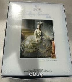 2003 MARIE ANTOINETTE Women of Royalty Limited Edition Collector Barbie Doll