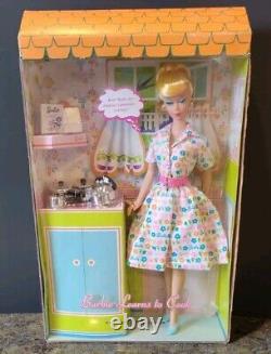 2006 Gold Label Limited Edition Barbie Learns To Cook 1965 Repro NRFB K9141 RARE