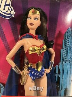 2008 Barbie Collector Pink Label DC Wonder Woman 12 Doll Limited Edition New
