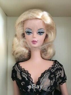 A Trace Of Lace Platinum Label Barbie Japanese Blonde Limited To 500
