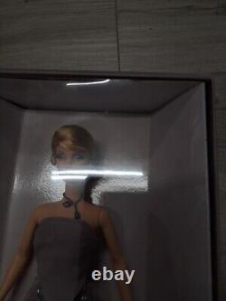 Armani Barbie Doll Limited Edition Giorgio Armani 2003 Mattel B2521 New W Defect