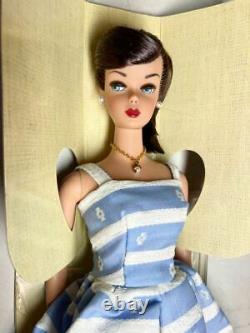 Barbie Collectors Limited Suburban Shopper 1959 Fashion oll Replica 2001 Ver