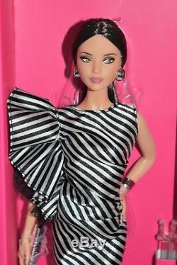 Barbie Convention Doll RFDC 2018 Brunette Striking In Stripes Limited Ed