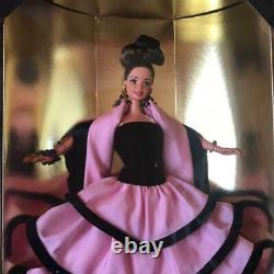 Barbie Doll Limited edition escada Mattel mint Fashion collection #136