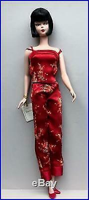 Barbie Fashion Model Chinoiserie Red Midnight Short Hair Gold Very Limited Ed