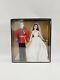Barbie William And Catherine Royal Wedding Gold Label Collection W3420 Limited