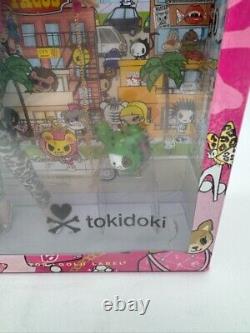 Brand New Tokidoki Barbie Doll Gold Lable Limited Edition 7400 Mattel 2011