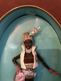 Byron Lars Chapeaux Collection (coco) Gold Label- Limited Edition Barbie 2006