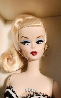 Debut Silkstone Barbie Doll NRFB Blonde 2009 Gorgeous