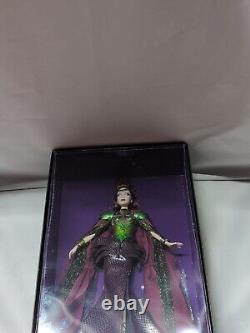 Empress of the Aliens Barbie Gold Label Collection 2011 Mattel W3514 NEW