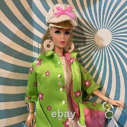 Far Out Barbie Doll Limited Mod Twist & Turn Mattel 21911 New? NRFB