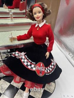 Great gift! BARBIE & KEN Coca-Cola Soda Fountain Mattel 2000 Ltd Ed With Barbie