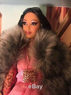 Kimora Lee Simmons Barbie Nib 2007 Gold Label Limited Ed. 12,500 Worldwide