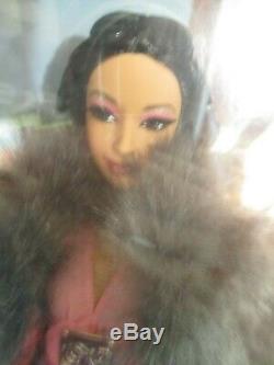 Kimora Lee Simmons Barbie Nib 2007 Gold Label Limited Ed. 12,500 Worldwide. Mint