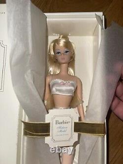 Limited Edition #1 Lingerie Barbie Silkstone BFMC Mattel 26930 NRFB