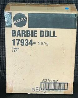 Madame du Barbie 1997 Limited Edition by Bob Mackie