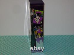 Mattel Barbie Doll CATWOMAN Batman COLLECTOR DOLL DC COMICS Limited Ed