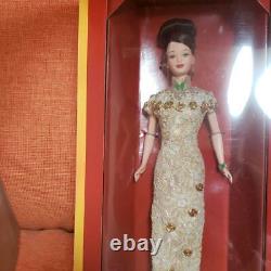 Mattel Barbie Doll Collector Edition Limited GOLDEN QI-PAO Barbie RARE