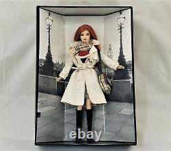 Mattel Burberry Barbie Doll Limited Edition 2000 Complete 29241