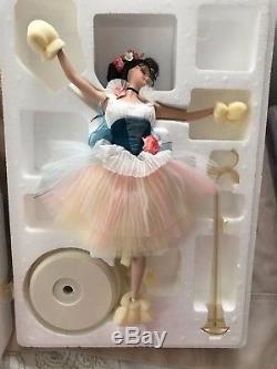 Prima Ballerina Lighter Than Air Porcelain Barbie Doll 2001 Limited Edition