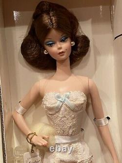 Silkstone Barbie Doll Limited Ed Fashion Model CONTINENTAL HOLIDAY Giftset NRFB