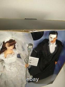 VTG Phantom of the Opera Barbie and Ken Gift Set FAO Schwarz Limited Edition NIB