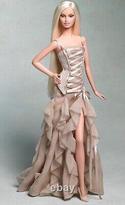 Versace Barbie Doll Gold Label Limited Edition 2004 Mattel B3457