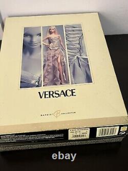 Versace Barbie Doll Gold Label Limited Edition 2004 Mattel B3457