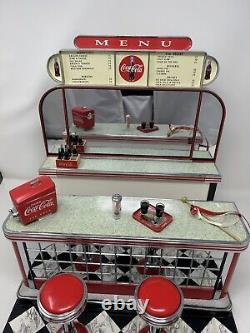 Vintage 2000 Barbie Coca Cola Soda Shop Fountain Play set Limited Edition 26980