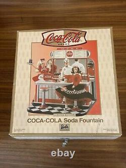 Vintage 2000 Barbie Coca Cola Soda Shop Fountain Play set Limited Edition 26980