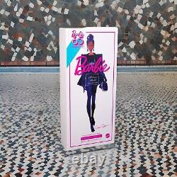 1/20000? SAPPHIRE? ANNIVERSAIRE Poupée mannequin de mode Barbie Signature Mattel 2024