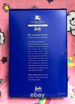 1999 Édition Limitée Burberry Barbie Doll Nrfb Blue Label Un Seul