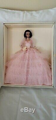 2000 Dans Le Rose Silkstone Barbie Doll Nrfb Avec Shipper Limited Edition 27683
