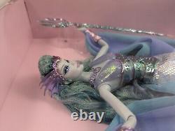 2015 Barbie Faraway Forest Water Sprite Dgx95 Dqw476 Étiquette d'Or Limitée