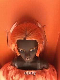 Barbie 2023 Convention de poupées de mode de Tokyo Orange Chromatic Couture Limitée Nouveau