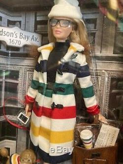 Barbie Argent Étiquette Limited Edition Hudson Bay Company Nrfb # Djn09