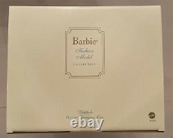 Barbie Armoire Et Étui B1328 2003 Edition Limitée Modèle De Mode Col