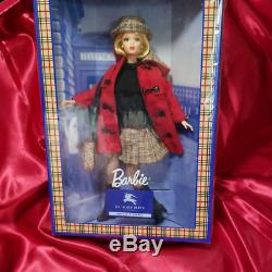 Barbie Burberry Edition Limitée Blue Label Unopened