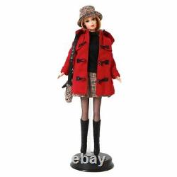 Barbie Burberry London Blue Label Doll Red Coat Collaboration Limited Japon Utilisé