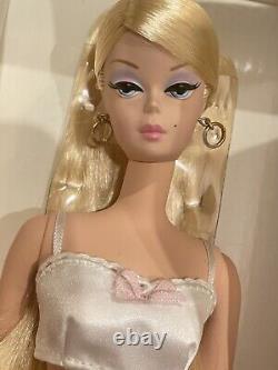 Barbie Mattel Silkstone Blonde Poupée de Mode en Édition Limitée Lingerie #1