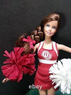 Barbie Ou Cheerleader University Of Oklahoma Edition Limitée Cheerleader Pom Pom
