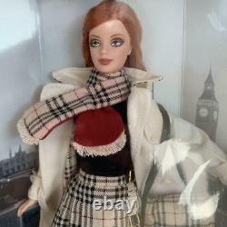 Barbie Poupée Burberry Figurine Édition Limitée Jouet London Designer