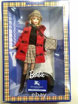 Burberry Blue Étiquette Barbie Poupée Edition Limitée Couvercle Rouge Du Japon