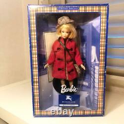 Burberry Blue Label Barbie Poupée En Édition Limitée Red Coat Mattel Du Japon