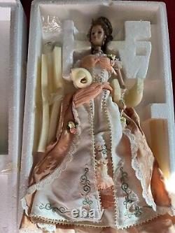 Collection de porcelaine Mattel Victorian Tea Orange Pekoe Barbie Doll 02726 NIB